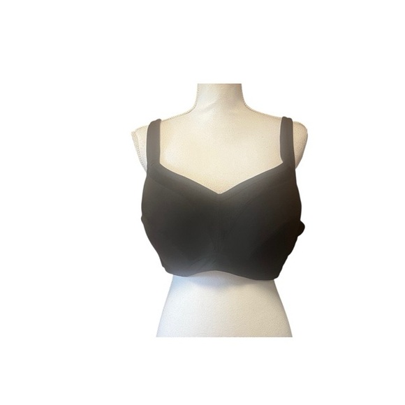 Torrid Active Black Underwire Sports Bra - Picture 1 of 6